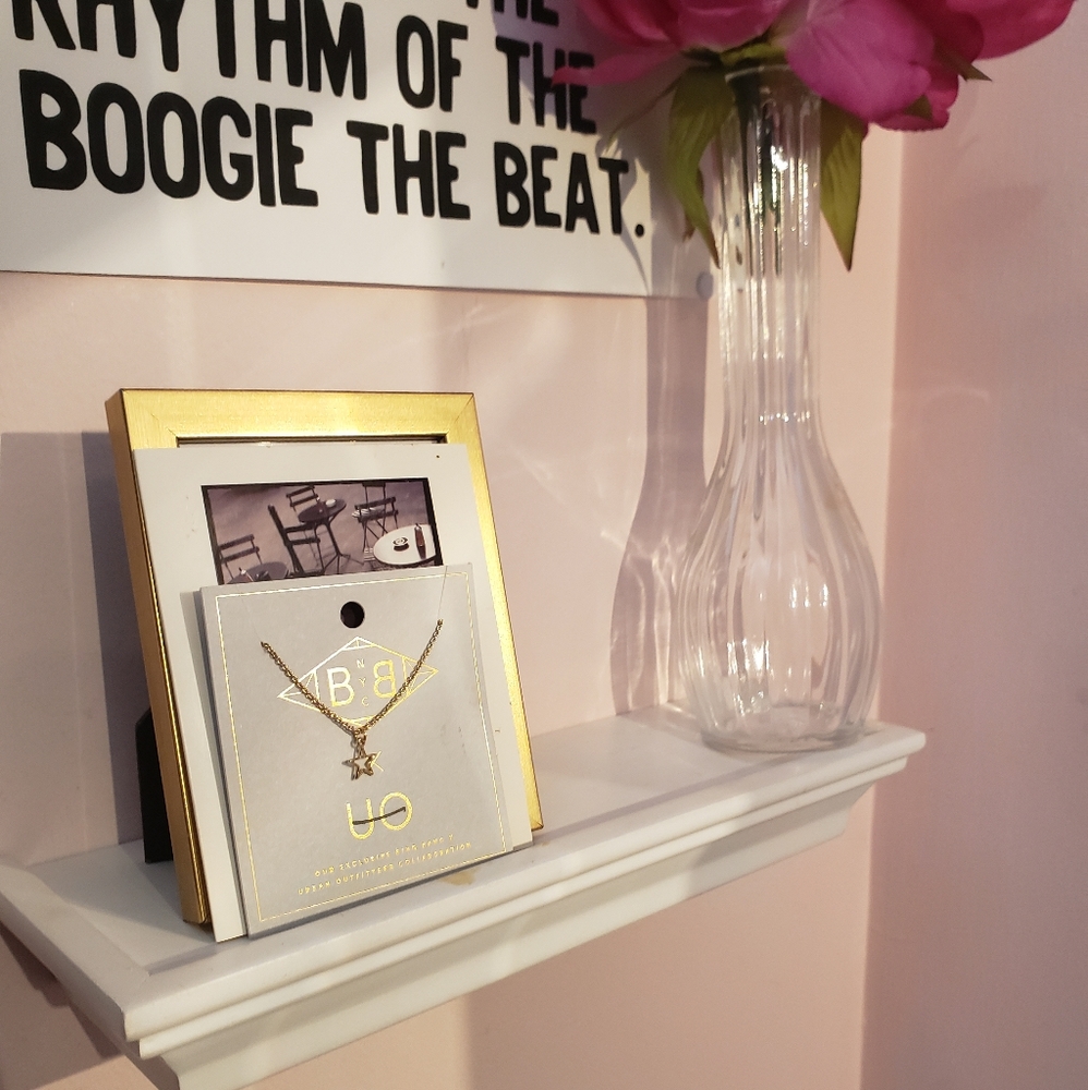 Urban outfitters ×bing bang nyc gold star necklace